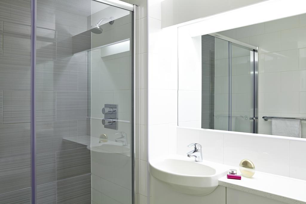 Ibis Budget Натсфорд Экстерьер фото